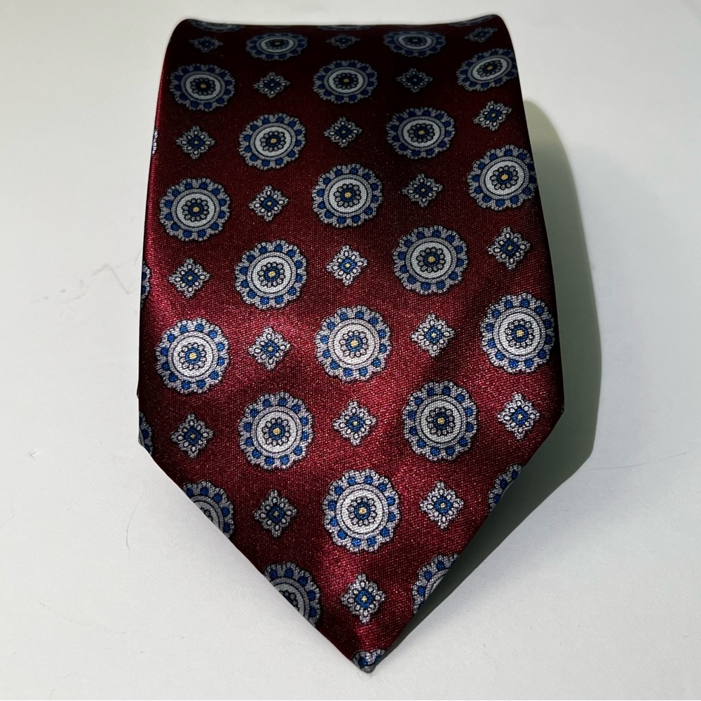 Elegant Burgundy and Blue Geometric Tie